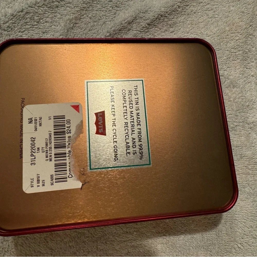 Levi’s panel wallet brown